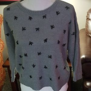 Great 3/4 sleeve sweater with black jewels